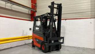 Heftruck gebruikt LINDE E 25/600 H : 2.5t ELEKTRO VIERRADFRONTSTAPLER (13074684)