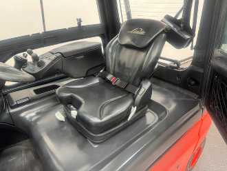 Heftruck gebruikt LINDE E 25 L-01 nieuwe accu ELEKTRO VIERRADFRONTSTAPLER (13074805)