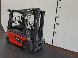 Heftruck gebruikt LINDE E 25 L : 2,5t ELEKTRO VIERRADFRONTSTAPLER (13008406)