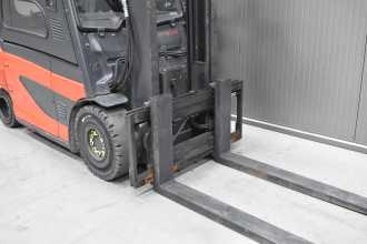 Heftruck gebruikt LINDE E 30 - 01 /57509/ ELEKTRO VIERRADFRONTSTAPLER (13037859)