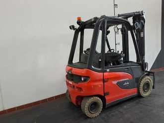 Heftruck gebruikt LINDE E 30: 3,0t ELEKTRO VIERRADFRONTSTAPLER (13050532)