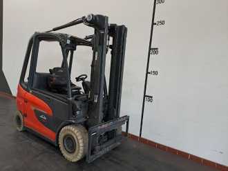 Heftruck gebruikt LINDE E 30: 3,0t ELEKTRO VIERRADFRONTSTAPLER (13050532)