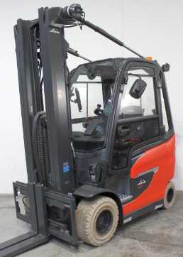 Heftruck gebruikt LINDE E 30/600 H 1252 ELEKTRO VIERRADFRONTSTAPLER (13000789) backdrop