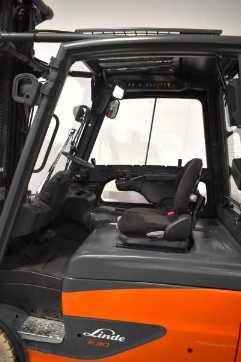 Heftruck gebruikt LINDE E 30/600 HL 387 ELEKTRO VIERRADFRONTSTAPLER (13042745)