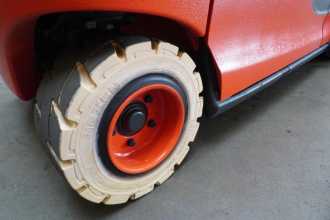 Heftruck gebruikt LINDE E 30/600 HL ELEKTRO VIERRADFRONTSTAPLER (13072277)