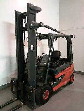 Heftruck gebruikt LINDE E 30L-01 ELEKTRO VIERRADFRONTSTAPLER (13025281) backdrop