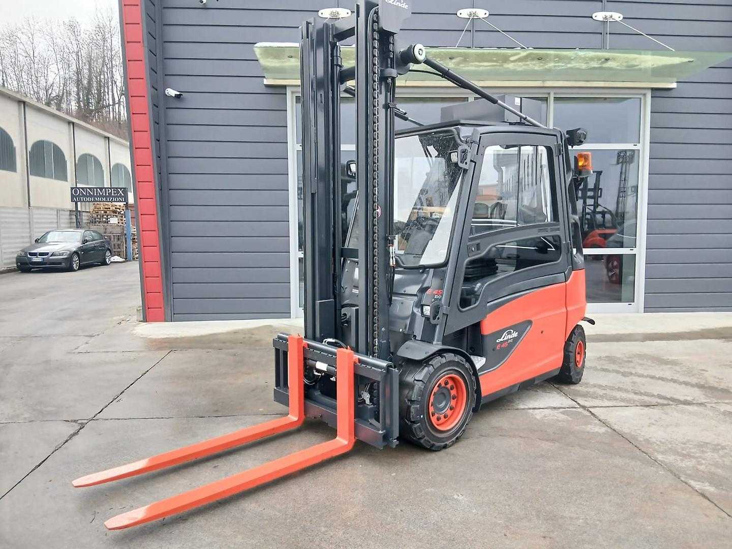 Heftruck gebruikt LINDE E 45 HL-01/600 ELEKTRO VIERRADFRONTSTAPLER (13010635)