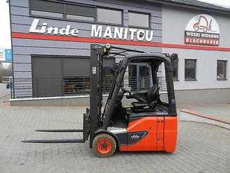 Heftruck gebruikt LINDE E14-02 Li-Ion battery , duplex ELEKTRO DREIRADFRONTSTAPLER (12999471) backdrop