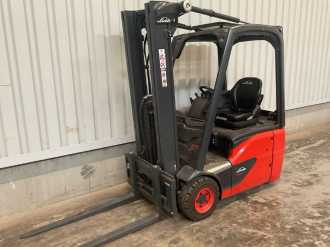 Heftruck gebruikt LINDE E15-02 BR386 ELEKTRO DREIRADFRONTSTAPLER (13061259)