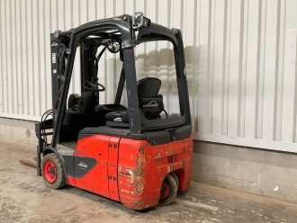 Heftruck gebruikt LINDE E15 BR386 ELEKTRO DREIRADFRONTSTAPLER (13040134)