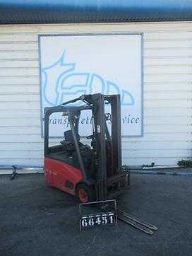 Heftruck gebruikt LINDE E16-01 ELEKTRO VIERRADFRONTSTAPLER (13074813) backdrop