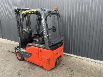 Heftruck gebruikt LINDE E16-02 ELEKTRO DREIRADFRONTSTAPLER (13043665)
