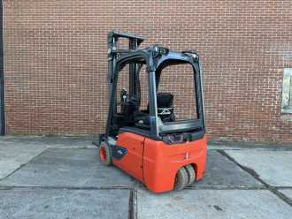 Heftruck gebruikt LINDE E16-02 ELEKTRO DREIRADFRONTSTAPLER (13069820)
