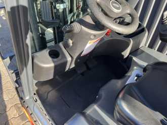 Heftruck gebruikt LINDE E16-02 ELEKTRO DREIRADFRONTSTAPLER (13075957)