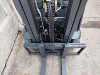 Heftruck gebruikt LINDE E16 ELEKTRO DREIRADFRONTSTAPLER (13067296)