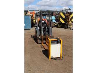 Heftruck gebruikt LINDE E16C ELEKTRO VIERRADFRONTSTAPLER (13041167)