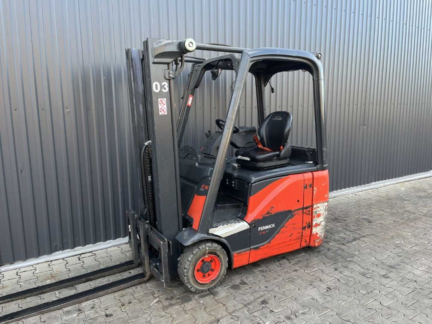 Heftruck gebruikt LINDE E16H-02 ELEKTRO DREIRADFRONTSTAPLER (13073444)