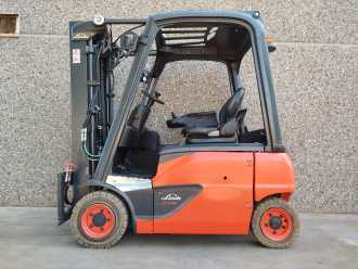 Heftruck gebruikt LINDE E16P-02 EVO ELEKTRO VIERRADFRONTSTAPLER (13067294)