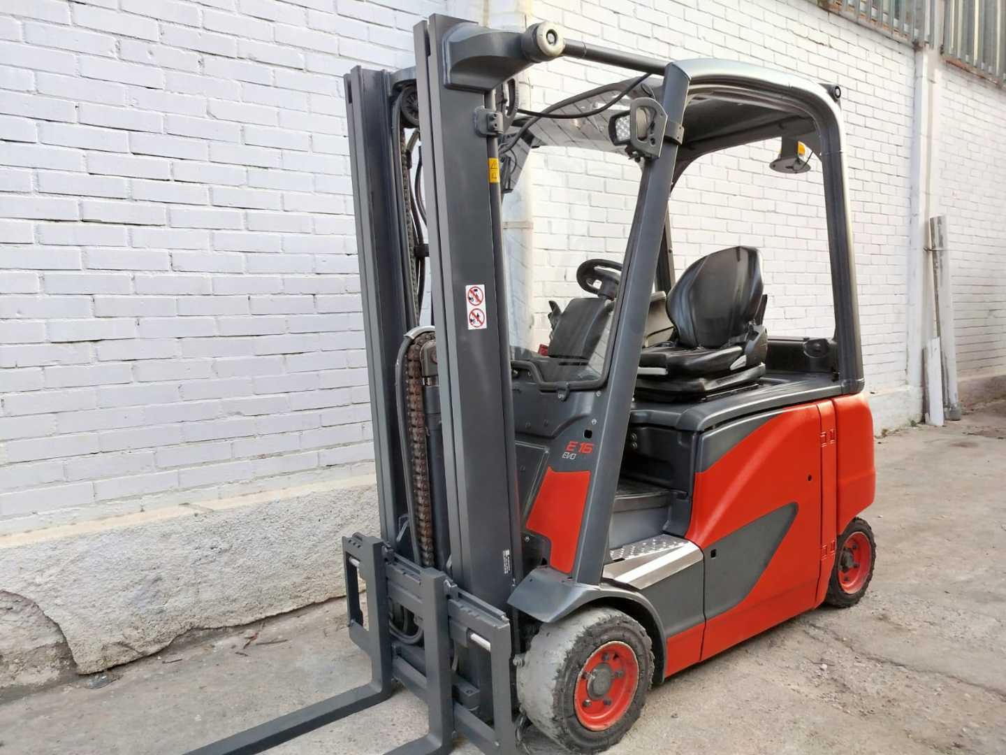 Heftruck gebruikt LINDE E16PH-02 EVO ELEKTRO VIERRADFRONTSTAPLER (13067344)