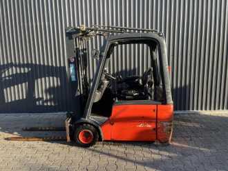 Heftruck gebruikt LINDE E18-01 ELEKTRO DREIRADFRONTSTAPLER (13075953)