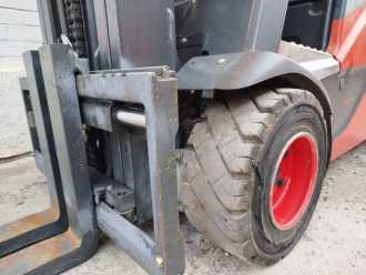 Heftruck gebruikt LINDE E18-02 ELEKTRO DREIRADFRONTSTAPLER (13020342)