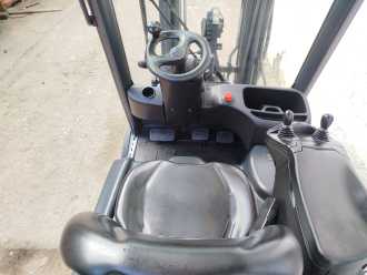 Heftruck gebruikt LINDE E18-02 EVO ELEKTRO DREIRADFRONTSTAPLER (13067300)