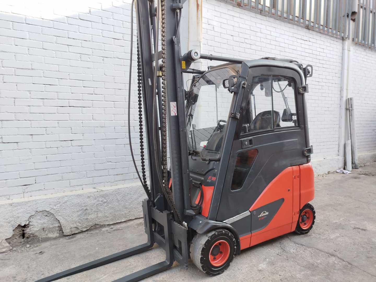 Heftruck gebruikt LINDE E18 PH ELEKTRO VIERRADFRONTSTAPLER (13067345)