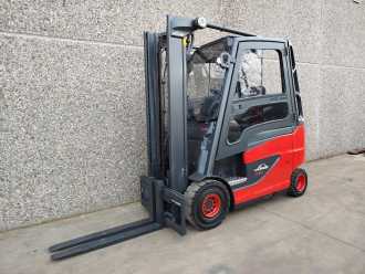 Heftruck gebruikt LINDE E20H-01/600 ELEKTRO VIERRADFRONTSTAPLER (13040242) backdrop