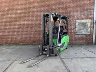 Heftruck gebruikt LINDE E20PH-02 ELEKTRO VIERRADFRONTSTAPLER (13028444)