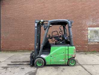Heftruck gebruikt LINDE E20PH-02 ELEKTRO VIERRADFRONTSTAPLER (13028446)