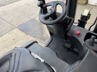 Heftruck gebruikt LINDE E20PH-02 ELEKTRO VIERRADFRONTSTAPLER (13028446)