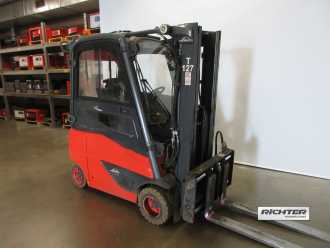 Heftruck gebruikt LINDE E20PH ELEKTRO VIERRADFRONTSTAPLER (13065497) backdrop