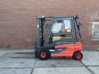 Heftruck gebruikt LINDE E25-01 ELEKTRO VIERRADFRONTSTAPLER (13056698)