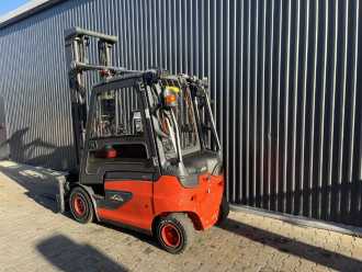 Heftruck gebruikt LINDE E25-01 ELEKTRO VIERRADFRONTSTAPLER (13075955)