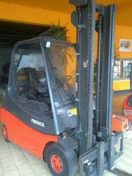 Heftruck gebruikt LINDE E25-02 ELEKTRO VIERRADFRONTSTAPLER (3932833)