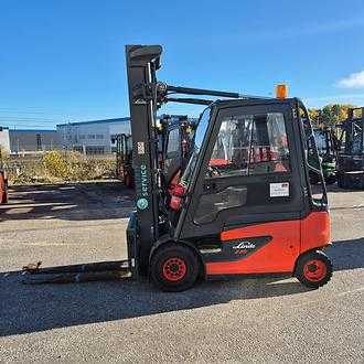 Heftruck gebruikt LINDE E25C ELEKTRO VIERRADFRONTSTAPLER (13074112)