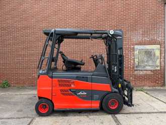 Heftruck gebruikt LINDE E25FCFC-01/600 ELEKTRO VIERRADFRONTSTAPLER (13059460)