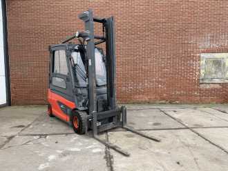 Heftruck gebruikt LINDE E25L-01 ELEKTRO VIERRADFRONTSTAPLER (13017564) backdrop