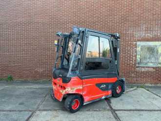 Heftruck gebruikt LINDE E25L-01 ELEKTRO VIERRADFRONTSTAPLER (13070513)