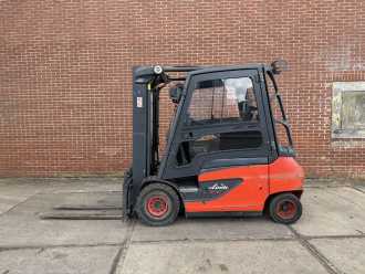 Heftruck gebruikt LINDE E30-01 ELEKTRO VIERRADFRONTSTAPLER (13043306)