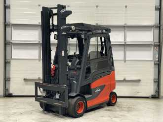 Heftruck gebruikt LINDE E30H-01/600 ELEKTRO VIERRADFRONTSTAPLER (12994075) backdrop