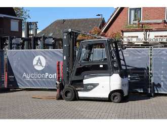 Heftruck gebruikt LINDE E30HL-01/600 ELEKTRO VIERRADFRONTSTAPLER (13041305)