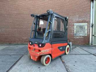 Heftruck gebruikt LINDE E30L-01 ELEKTRO VIERRADFRONTSTAPLER (13072161)