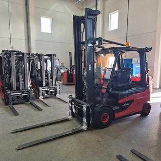 Heftruck gebruikt LINDE E30L ELEKTRO VIERRADFRONTSTAPLER (13074109)