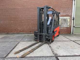Heftruck gebruikt LINDE E50HL-01 ELEKTRO VIERRADFRONTSTAPLER (13070515)