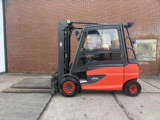 Heftruck gebruikt LINDE E50HL-01 ELEKTRO VIERRADFRONTSTAPLER (13070515)