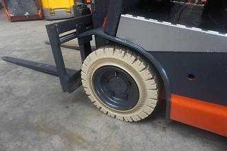 Heftruck gebruikt LINDE EG 16-02 - Triplex - 75 Stunden ELEKTRO DREIRADFRONTSTAPLER (13056269)