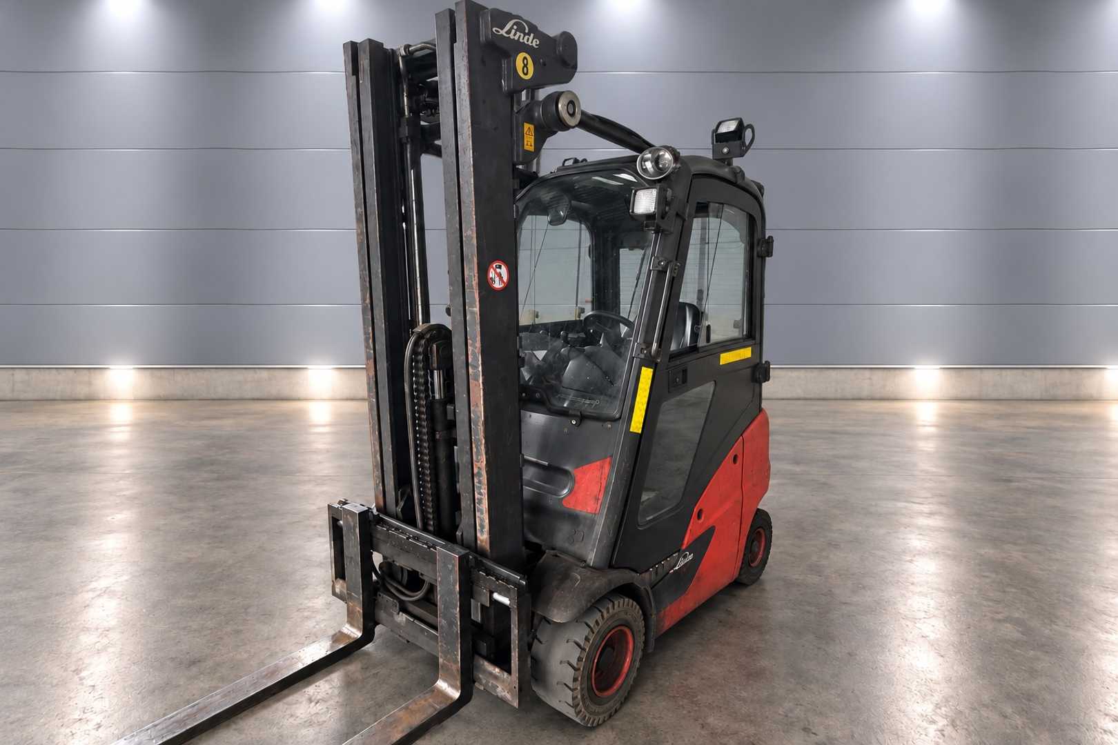 Heftruck gebruikt LINDE H 18 D - 01 /58950/ DIESEL VIERRADFRONTSTAPLER (13068692)