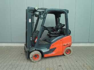 Heftruck gebruikt LINDE H 18 T - 01 EVO GAS VIERRADFRONTSTAPLER (13057422) backdrop