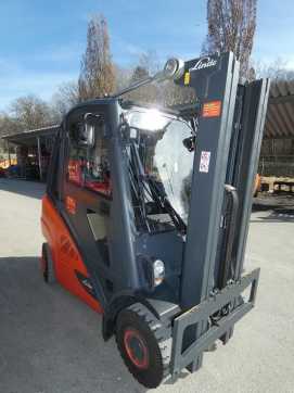Heftruck gebruikt LINDE H 25 D 02 DIESEL VIERRADFRONTSTAPLER (13076043)